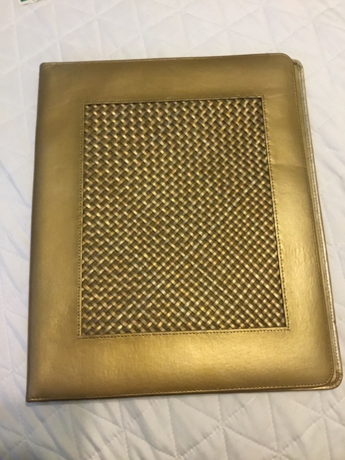 Mary Kay Folio Notebook Holder With Pockets Gold 12.5×10”