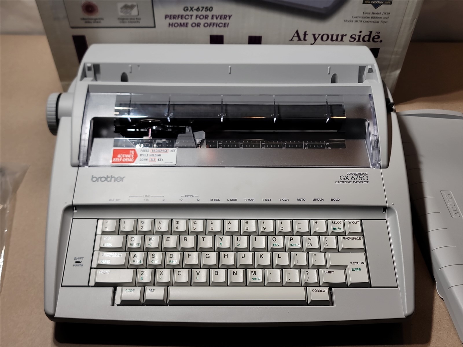 Brother Correctronic Electronic Typewriter, Model GX-6750, Lot D
