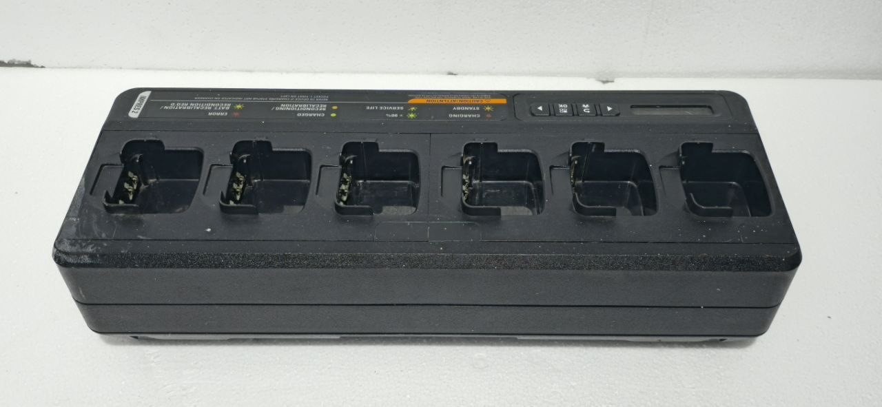MOTOROLA IMPRES 2 MULTI-UNIT RAPID CHARGER PMPN4283A WITHOUT CHARGER