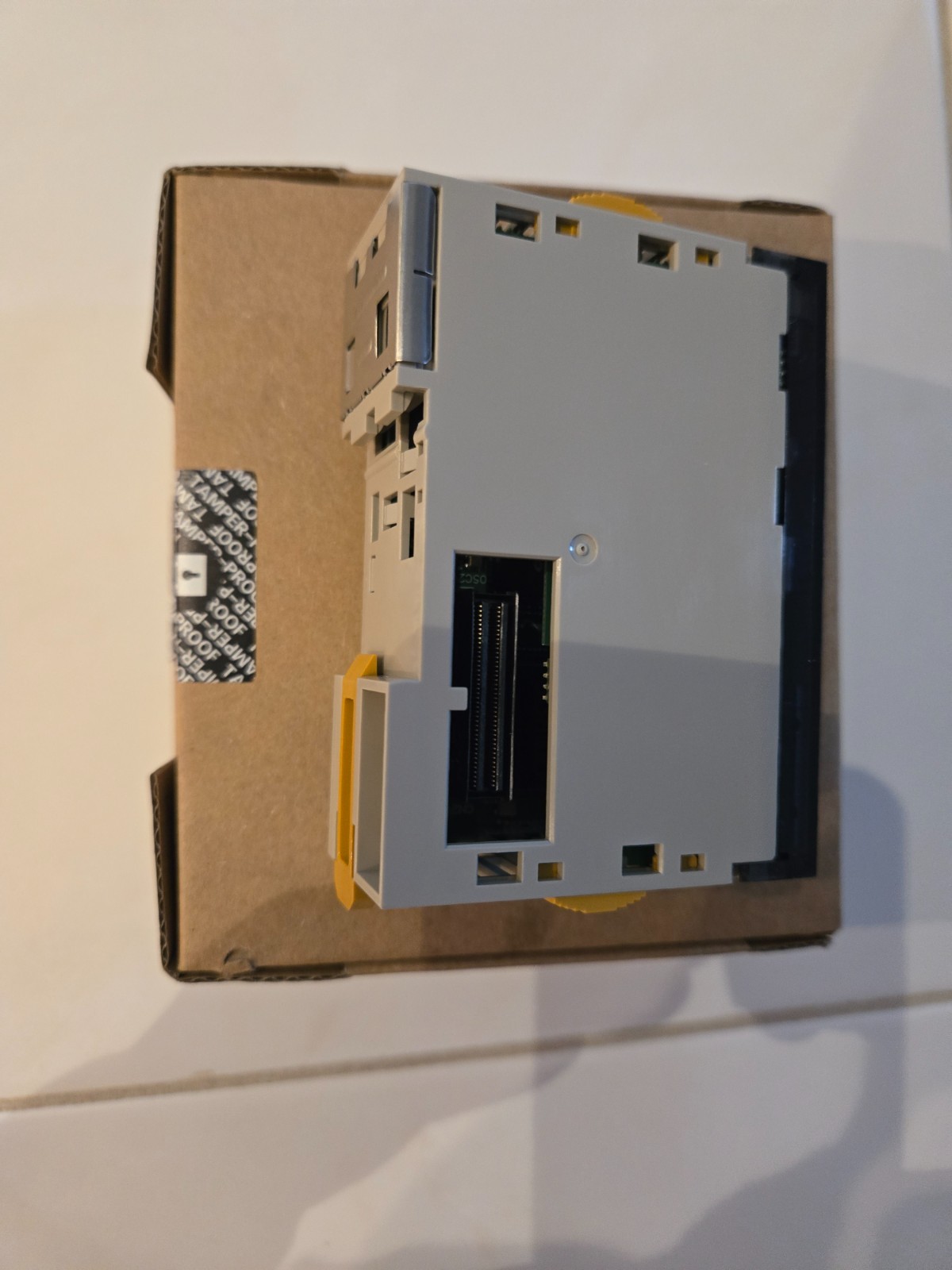 NEW Omron CJ1W-EIP21S CJ1WEIP21S PLC Module In Box