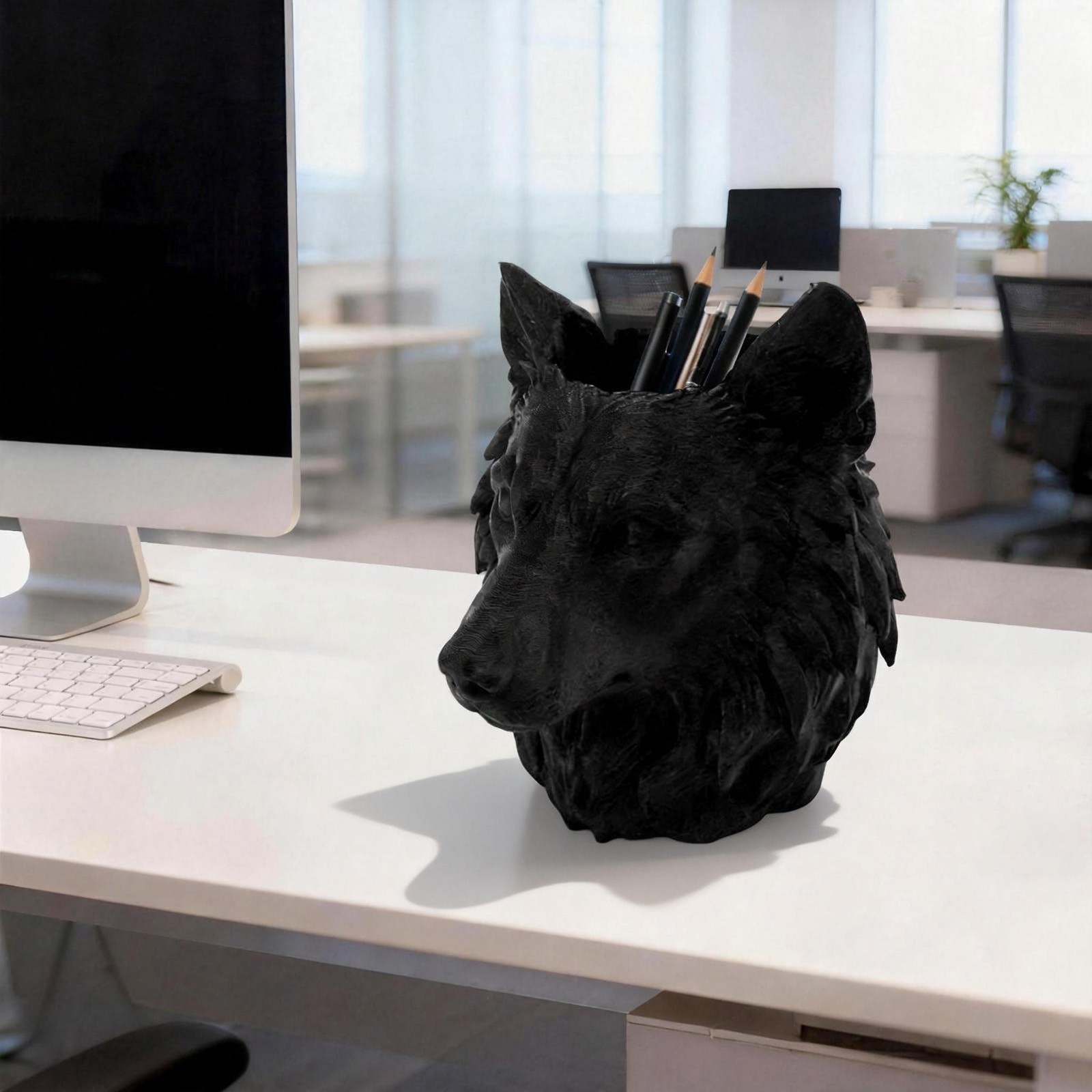3D Printed Wolf Head Pen Holder, Black Plastic Animal Desk Stationery Organizer