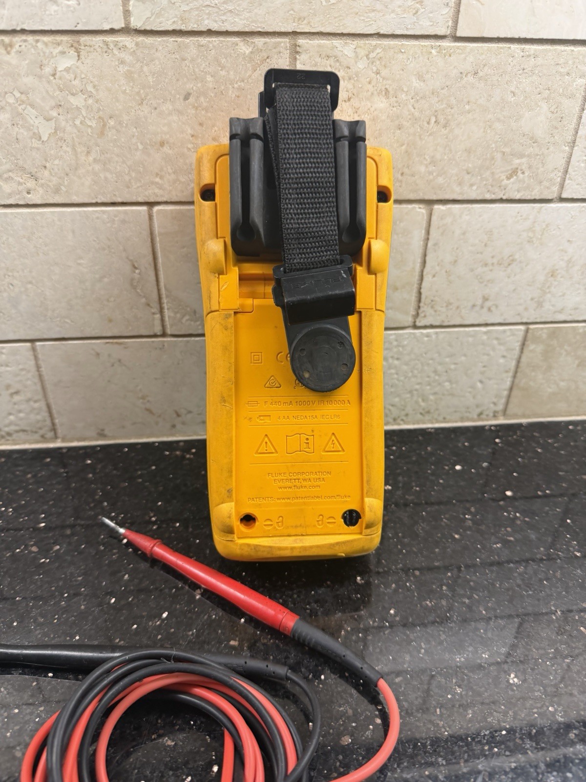 Fluke 789 ProcessMeter Digital Multimeter With Fluke Leads Nice !!