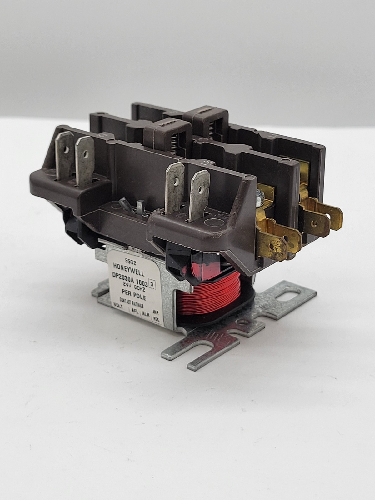 Honeywell DP2030A 1003 Definite Purpose Contactor DPST 24V Coil 50/60Hz 600V