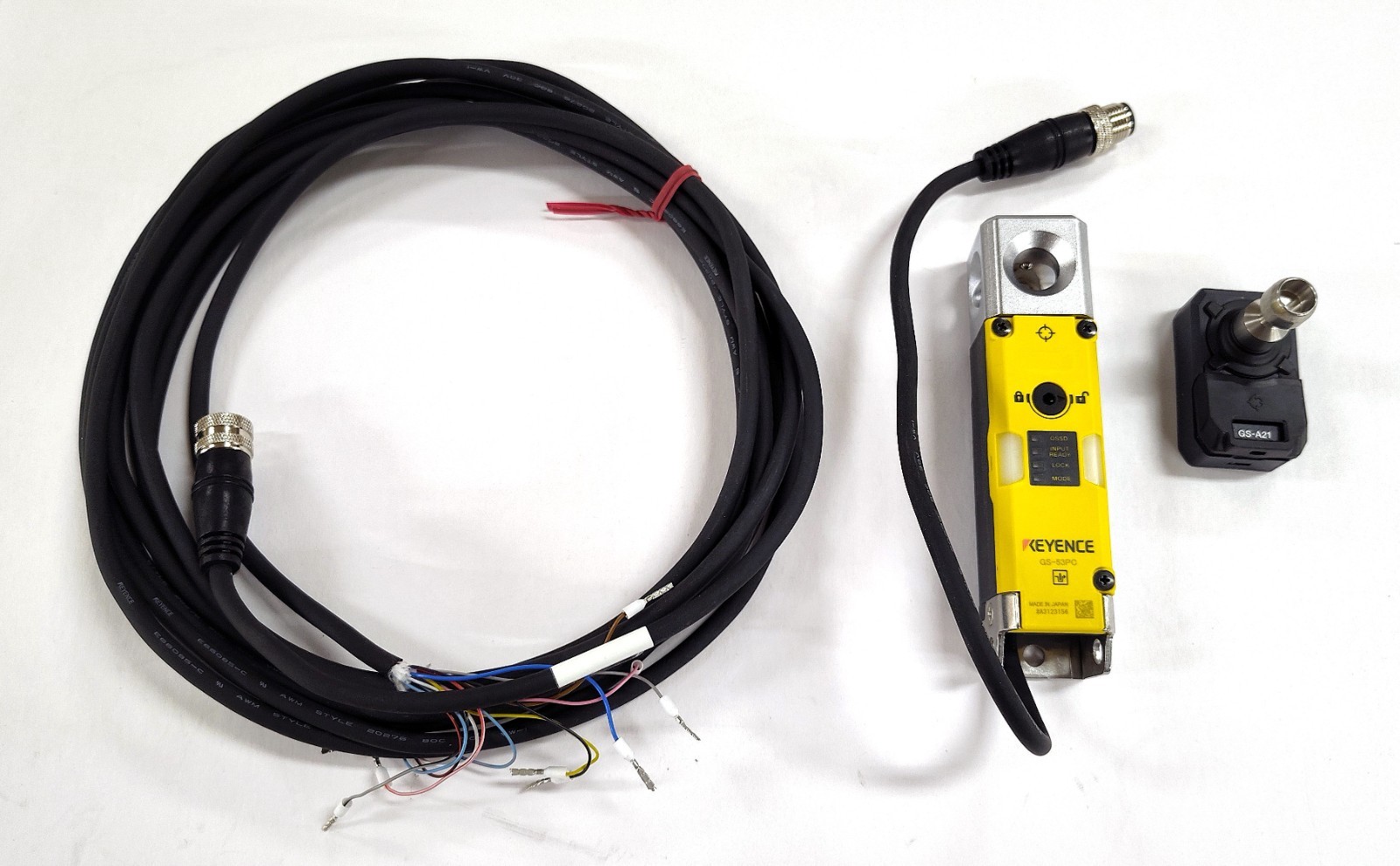 GENUINE Keyence GS-53PC Power-to-Release Guard Lock & GS-P12C5 5m Cable