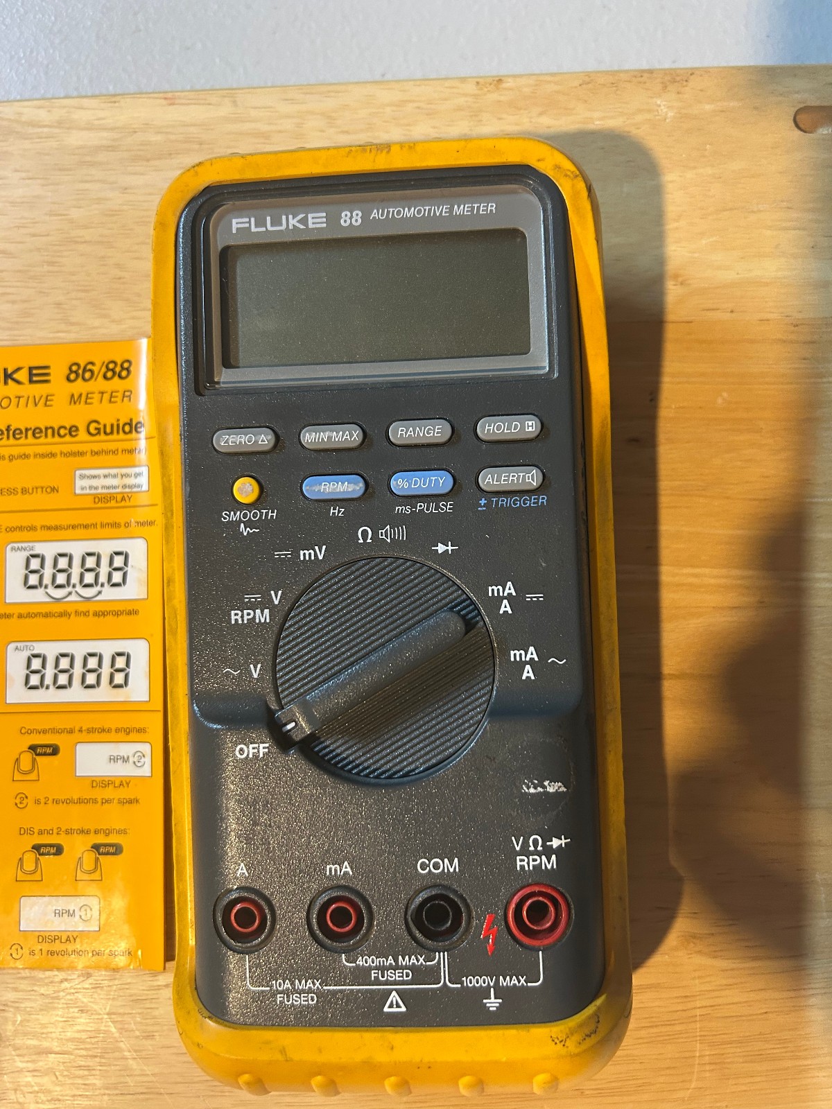 Fluke 88 automotive multimeter
