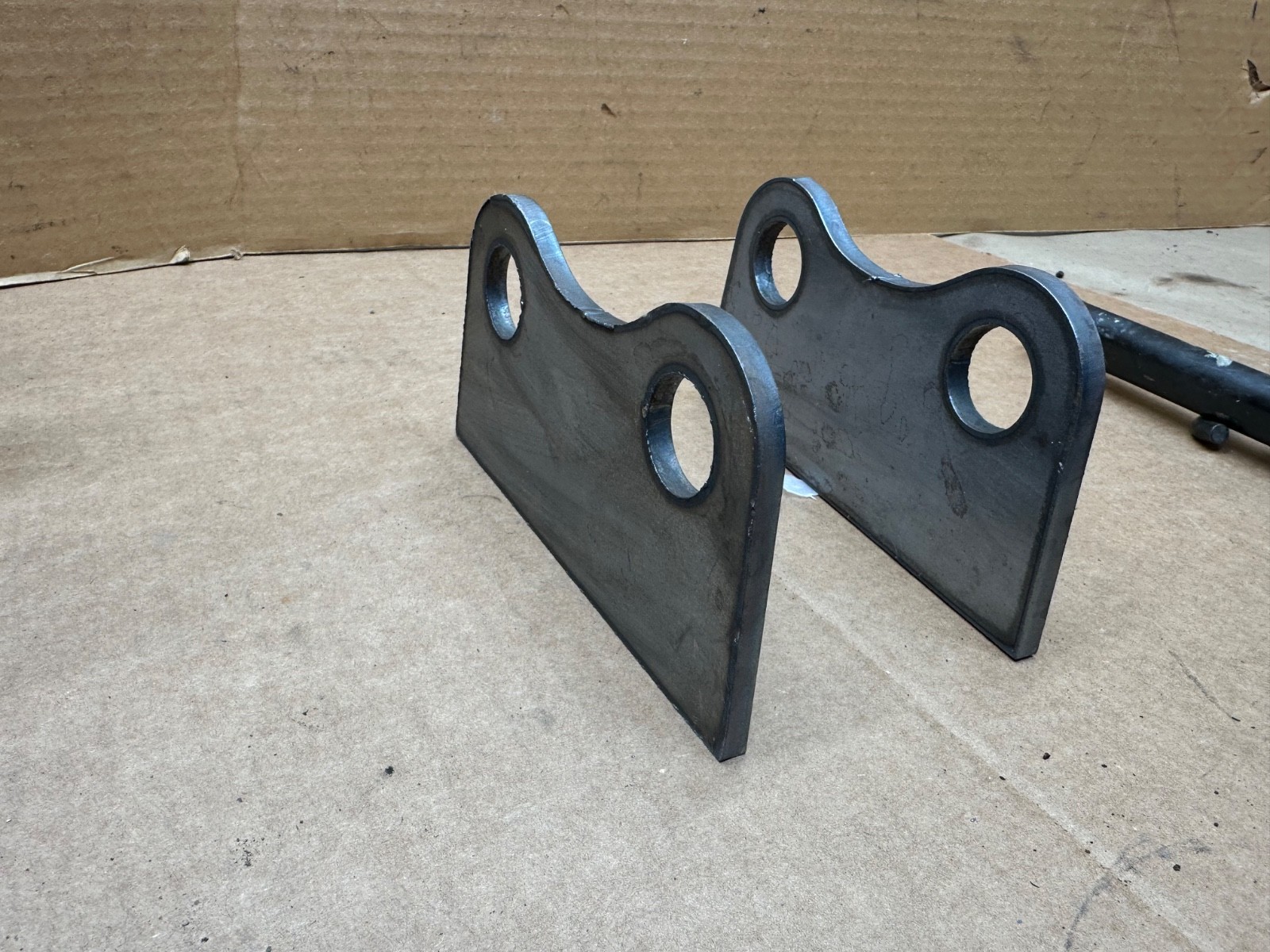 Mini Excavator Bucket Ears Universal AGT CFG 25mm 1″ Chinese 1 Ton PAIR 1/4″