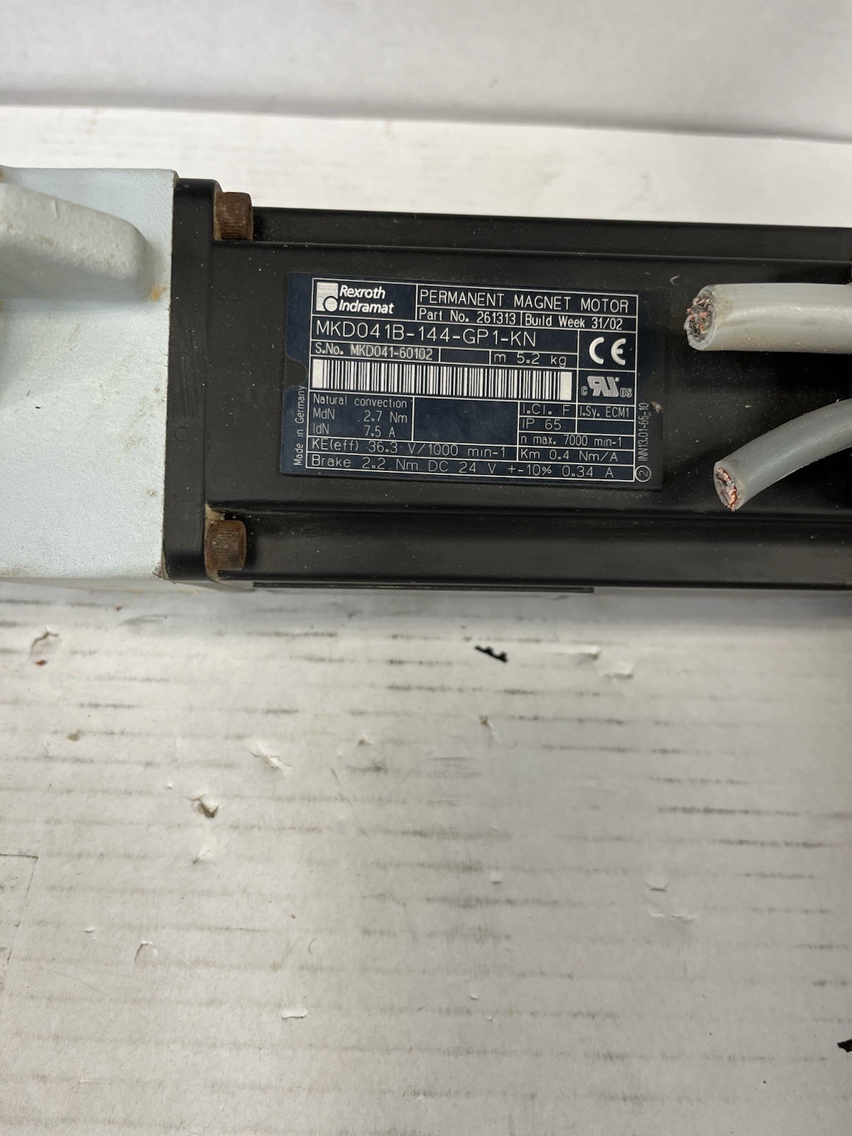 Rexroth Indramat MKD041B-144-GP1-KN Permanent Magnet Motor with ball nut/screw