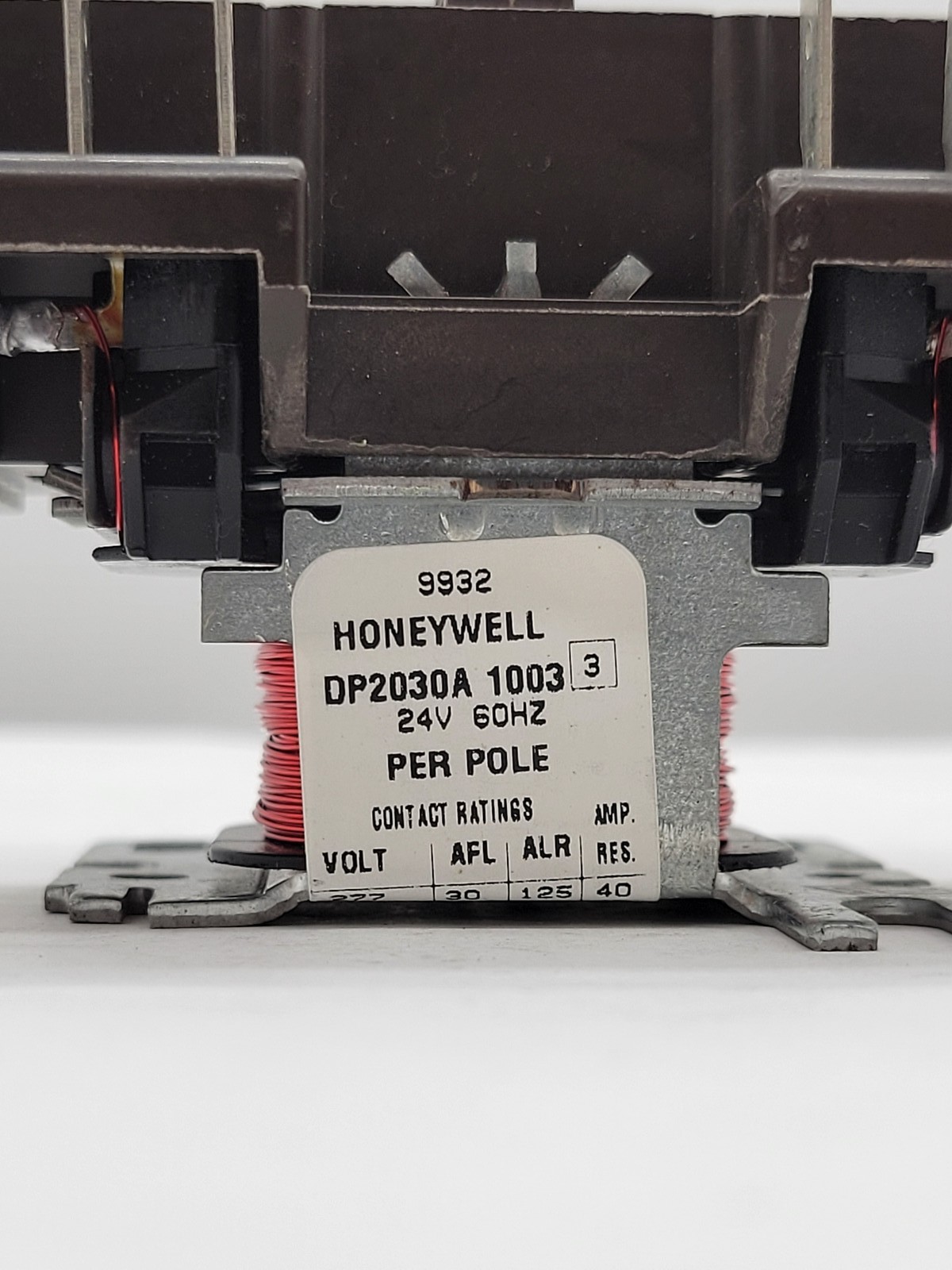 Honeywell DP2030A 1003 Definite Purpose Contactor DPST 24V Coil 50/60Hz 600V