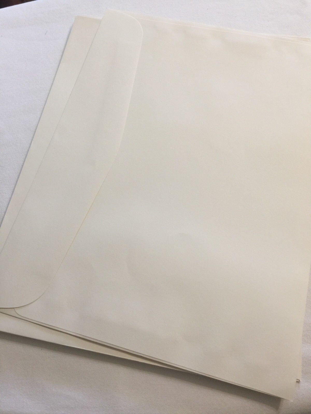 16 NEW OPEN BOX Matte ivory SHOWCASE envelopes – 12.5″ x 9.5″- USA Paper Direct