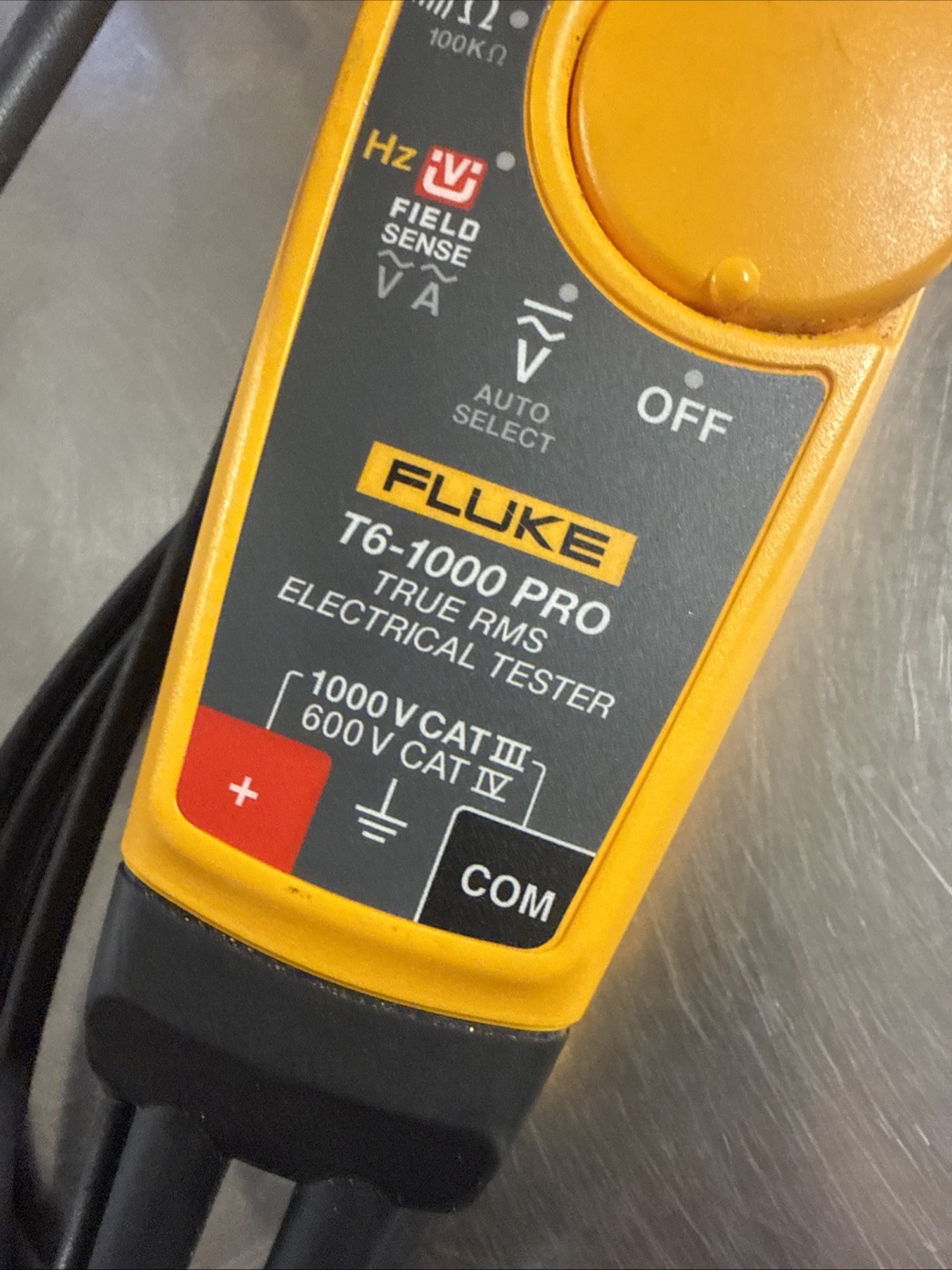 Fluke T6-1000 PRO True RMS Multimeter Tester 1000V CAT III/IV Field Sense