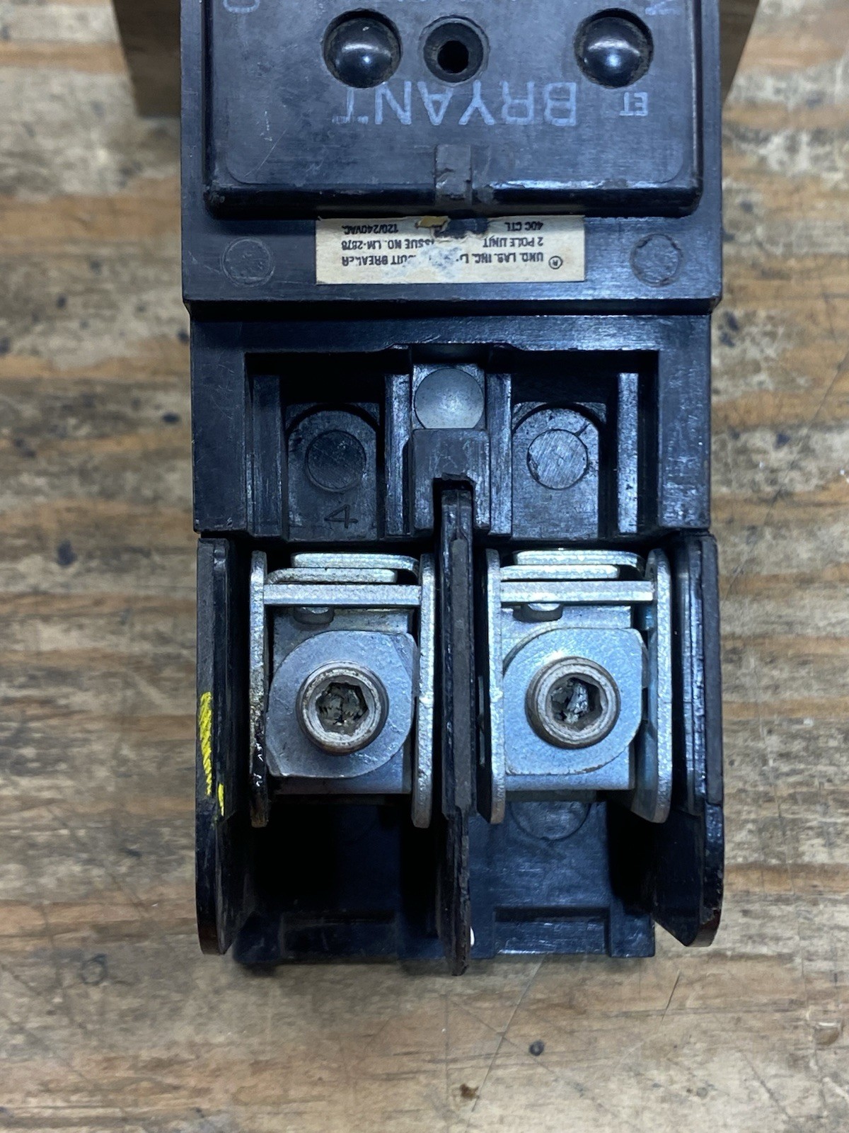 Bryant/Westinghouse/Eaton BJ2200B 200A 240V Plug-On Main Circuit Breaker