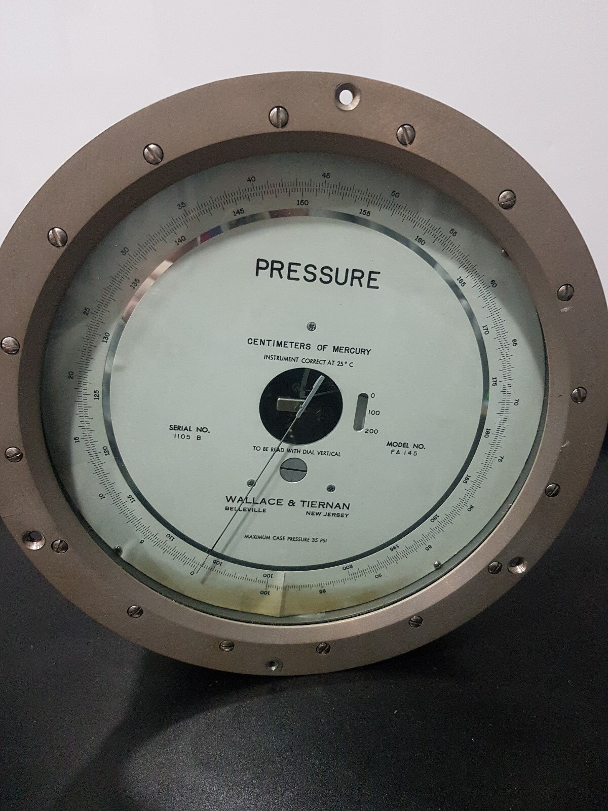 Wallace & Tieman Model FA145 Pressure Gauge Used