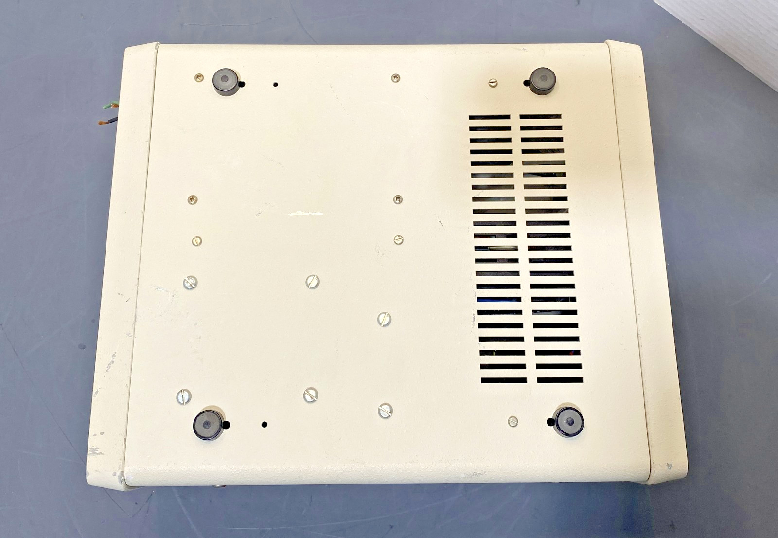 BioRad RC2400 Reaction Chamber Controller 115VAC Cut Power Cord Untested