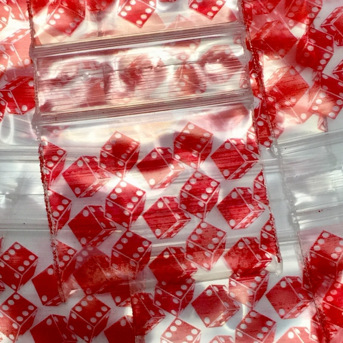 2.5 MIL 12510 MINI ZIP DESIGN BAGS 1.25″X1″ 10 DSN PRE-MIX 1000PCS, READ DETAILS