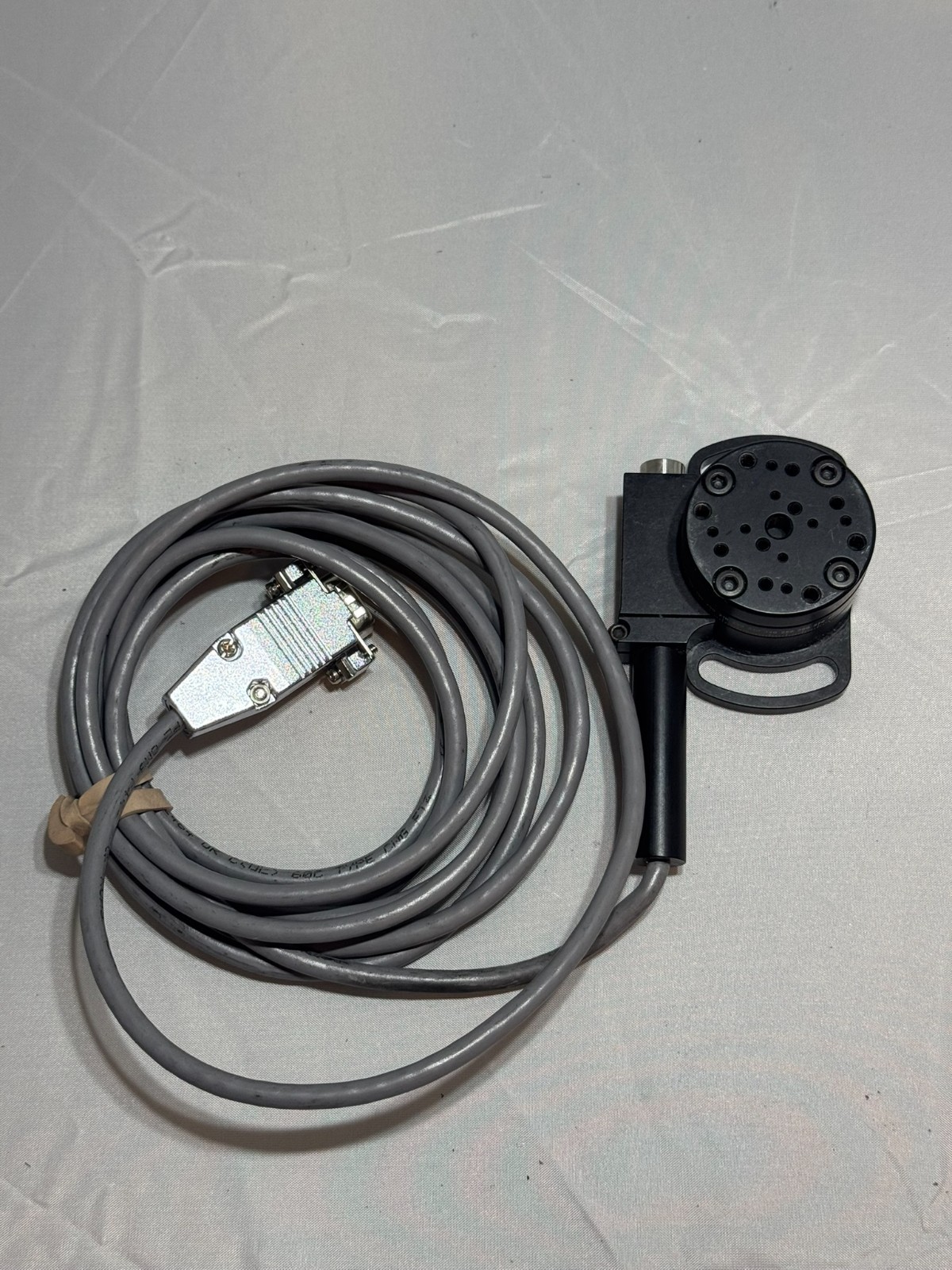 Thorlabs CR1/M-Z7 – Motorized Continuous Rotation Stage W/ CR1A/M