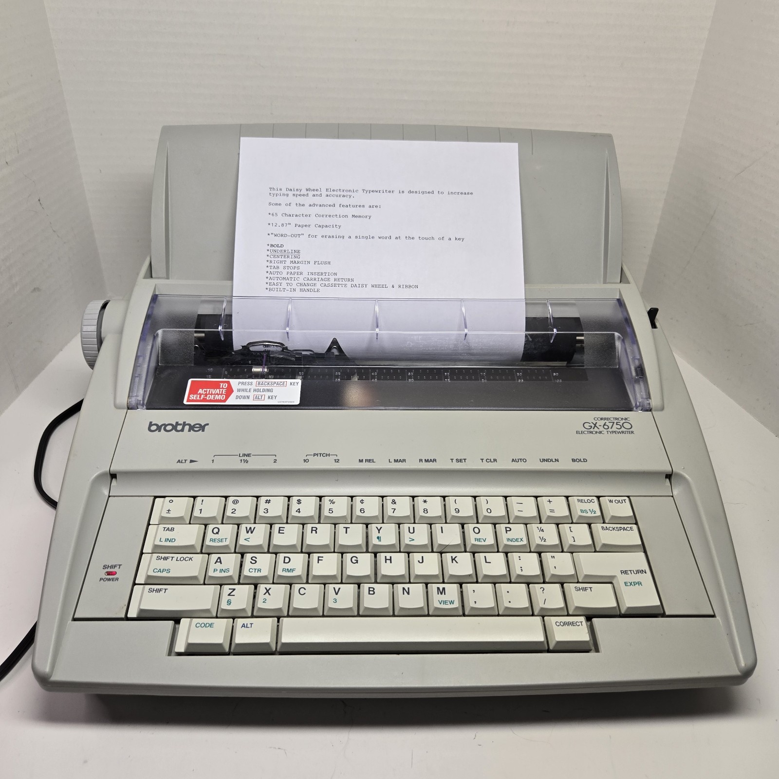 For Parts – Read – Brother Correctronic GX-6750 Electronic Typewriter