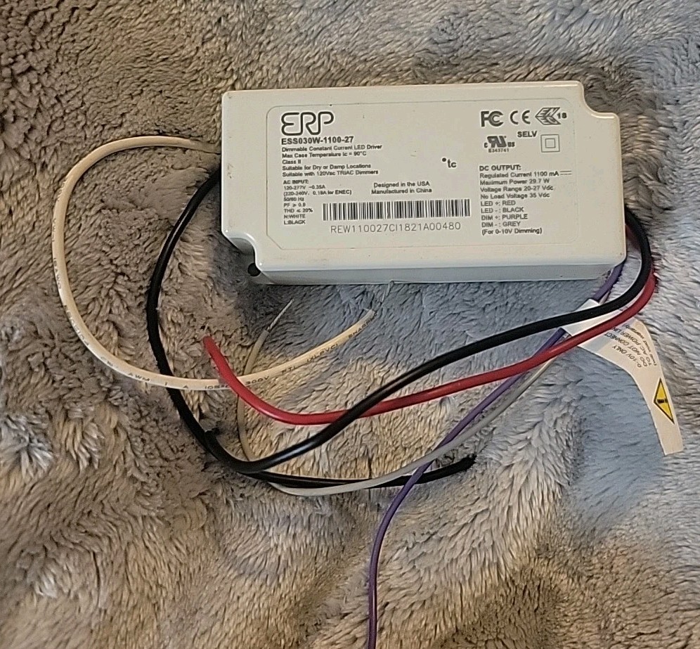 ERP 29.7W Single 6-Pin Dimmable Constant Current LED Driver ESS030W-1100-27