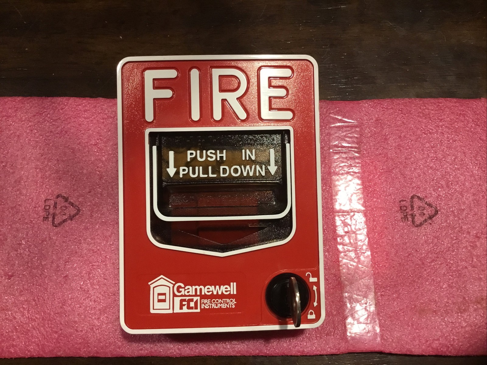 MS-7AF Gamewell-FCI Addressable Double Action Pull Station – Key Included