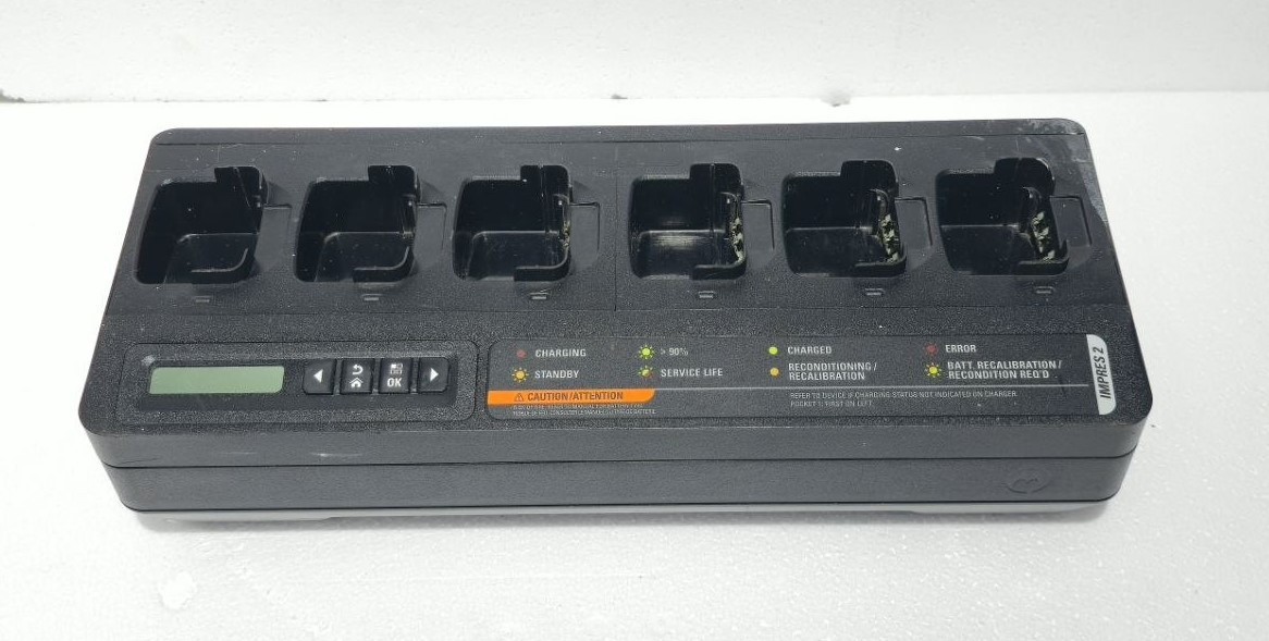 MOTOROLA IMPRES 2 MULTI-UNIT RAPID CHARGER PMPN4283A WITHOUT CHARGER