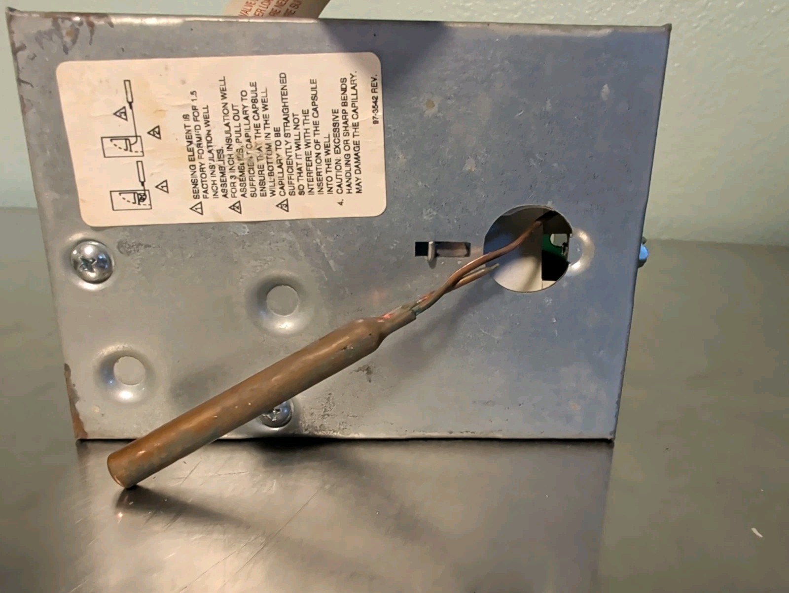Resideo High Limit Vert Mount Aquastat Relay w/ 50VA Transformer L8148E1299 3