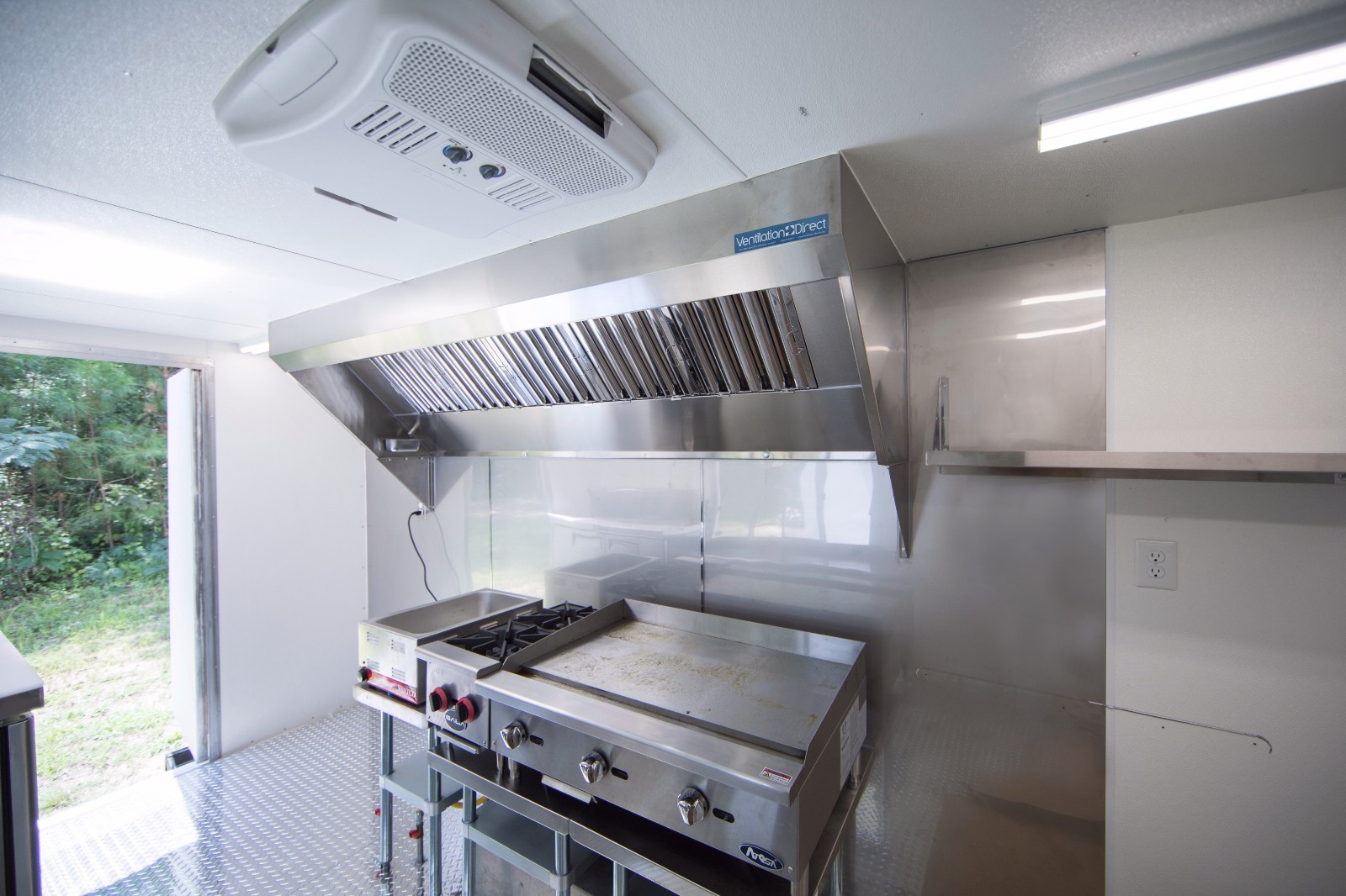6′ Mobile Concession Hood System with Exhaust Fan