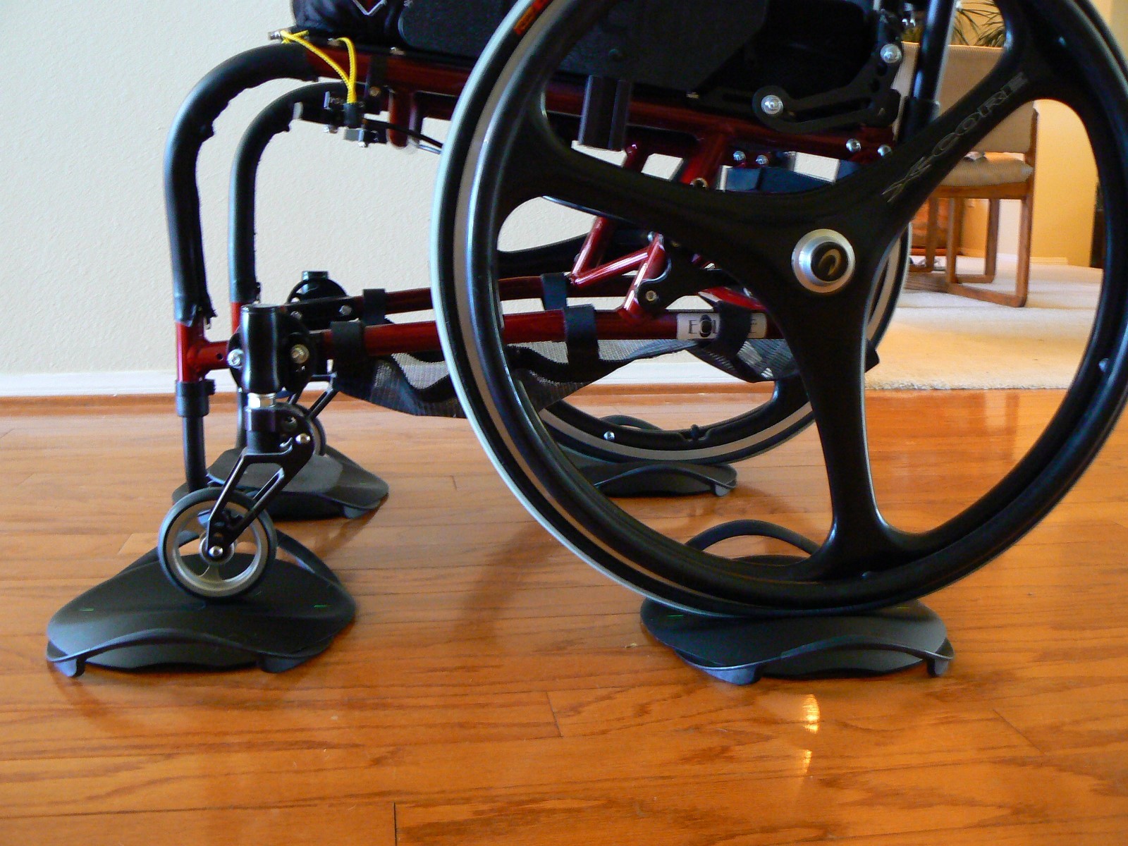 NEW INNOVISION DEVICES Digital Wireless Wheelchair Scale 1200 lb Cap. Rice Lake