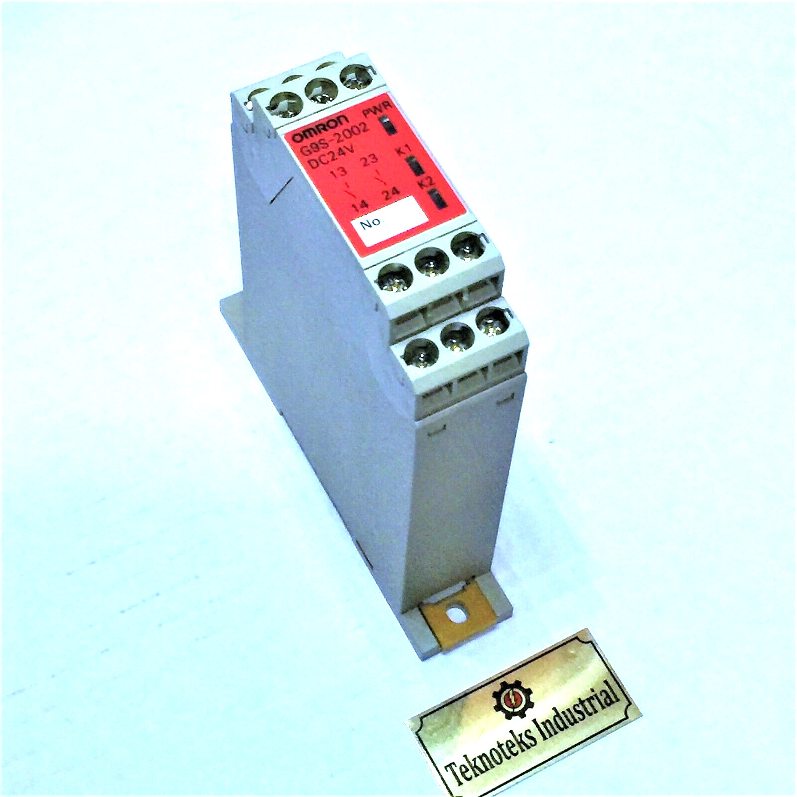 OMRON G9S-2002 SAFETY RELAY UNIT 24VDC