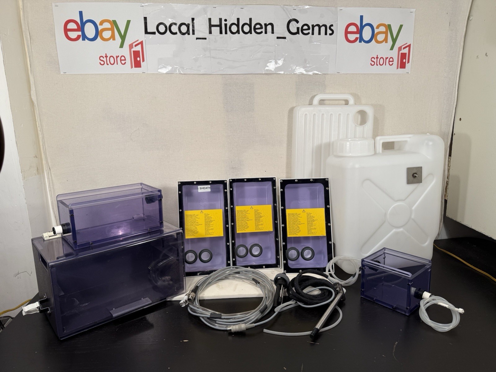 Becton Dickinson 348871 LSRFORTESSA Cell Analysis 3P SHEATH Lab Accessories Lot