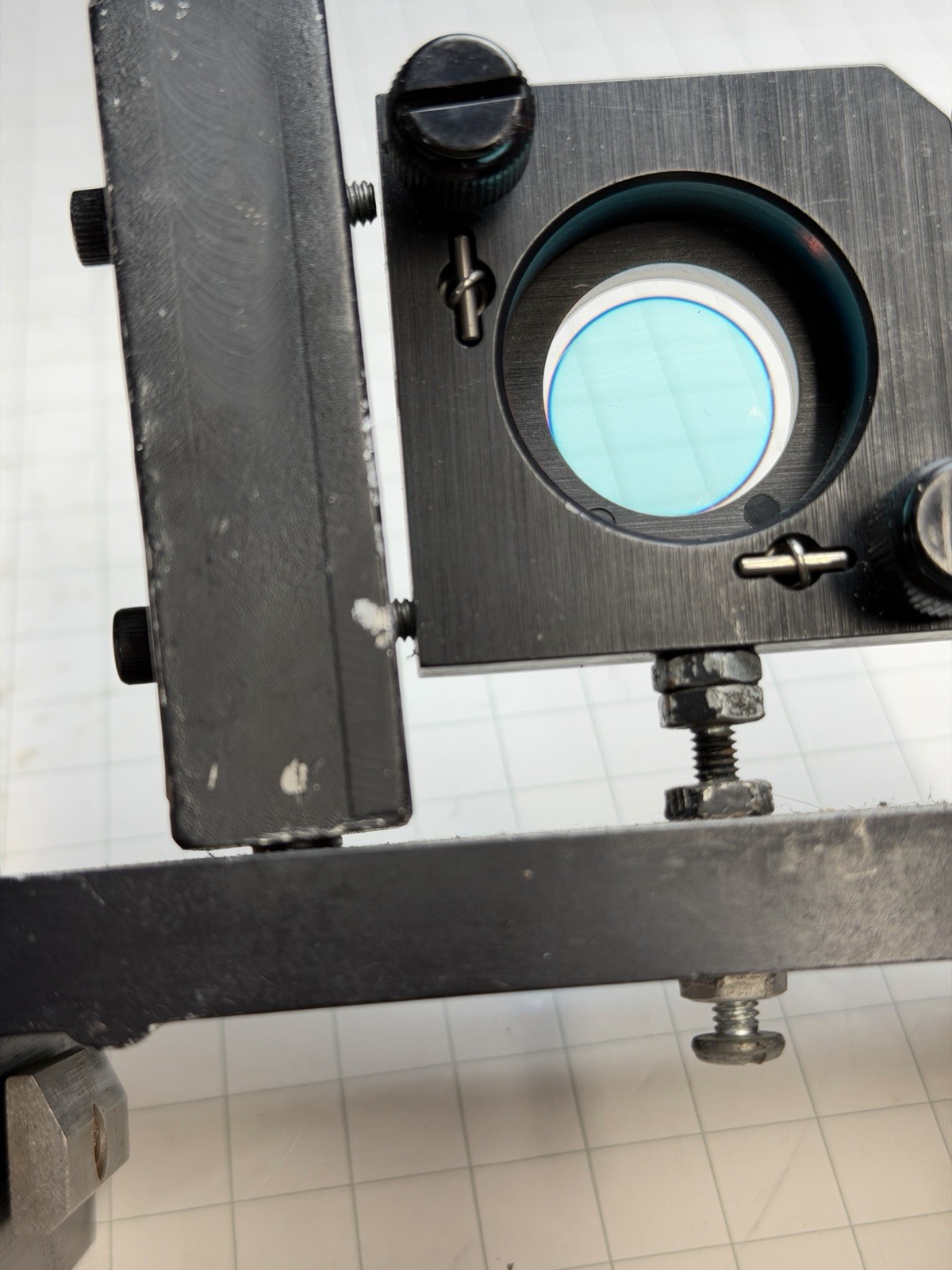 laser optic stand from closed college Laser lab