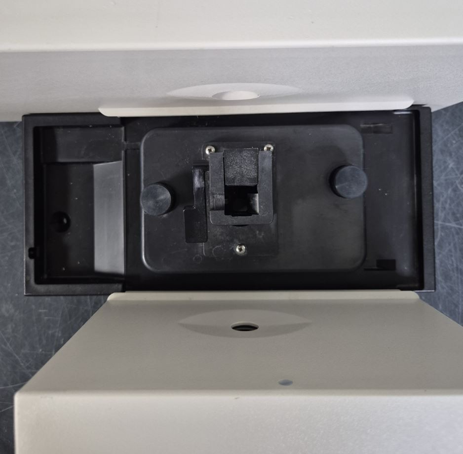 HP 8453 Spectrophotometer
