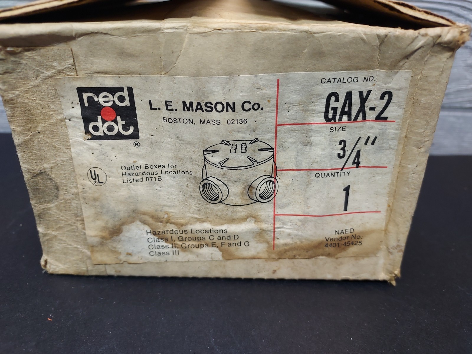 RED DOT GAX-2 HAZARDOUS LOCATION OUTLET BOX 4- WAY 3/4″