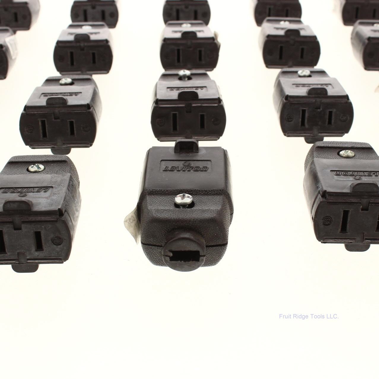 20 Leviton Brown Straight Blade Polarized Connector Plugs NEMA 1-15 15A 125V 102