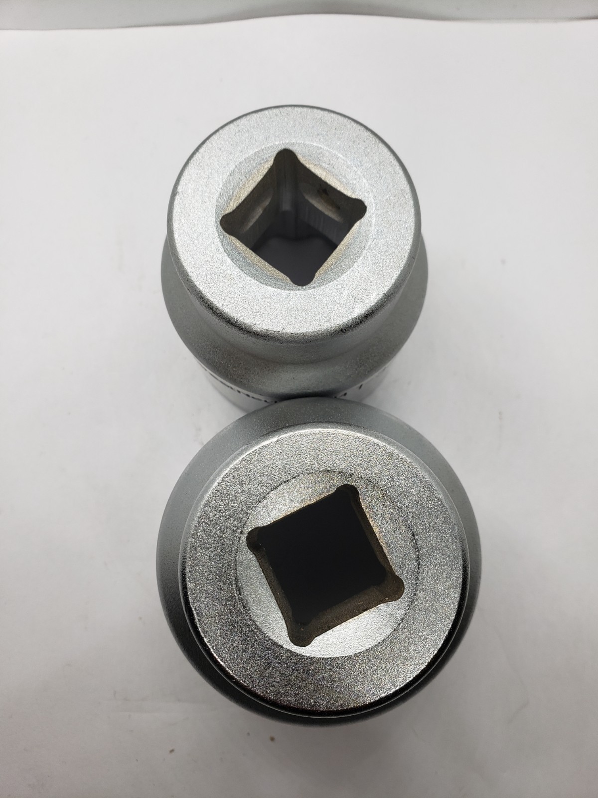 GREAT NECK 12 POINT SOCKET 3/4″ DRIVE 1-3/4″ S0134, 1-15/16″ S0156 SET OF 2