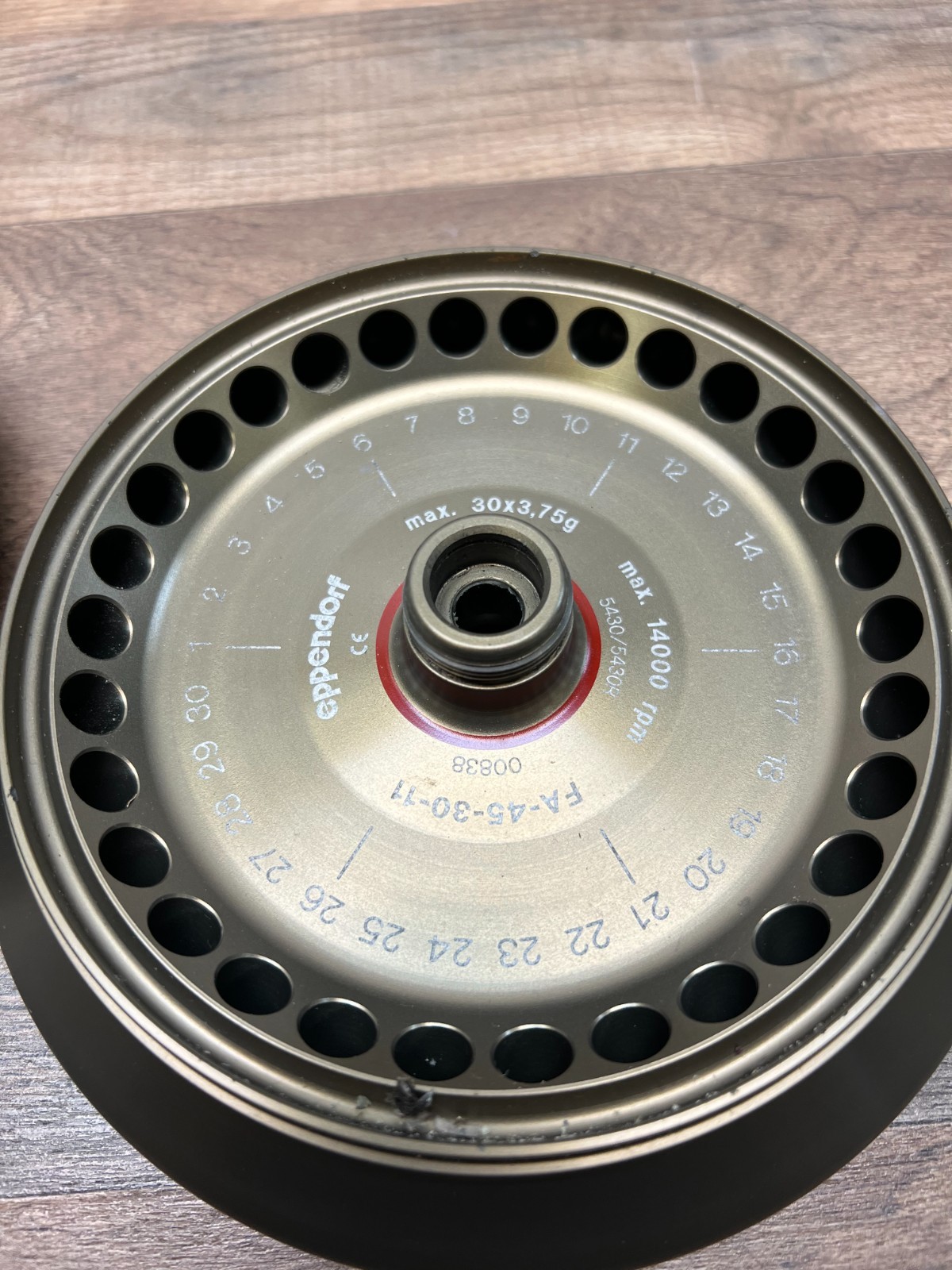 Eppendorf Centrifuge Fixed Angle Rotor FA 45-30-11 with Lid