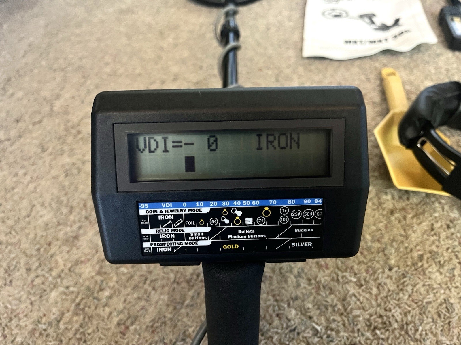 WHITE’S MXT Tracker E-Series Metal Detector + Extras – Excellent Condition!!