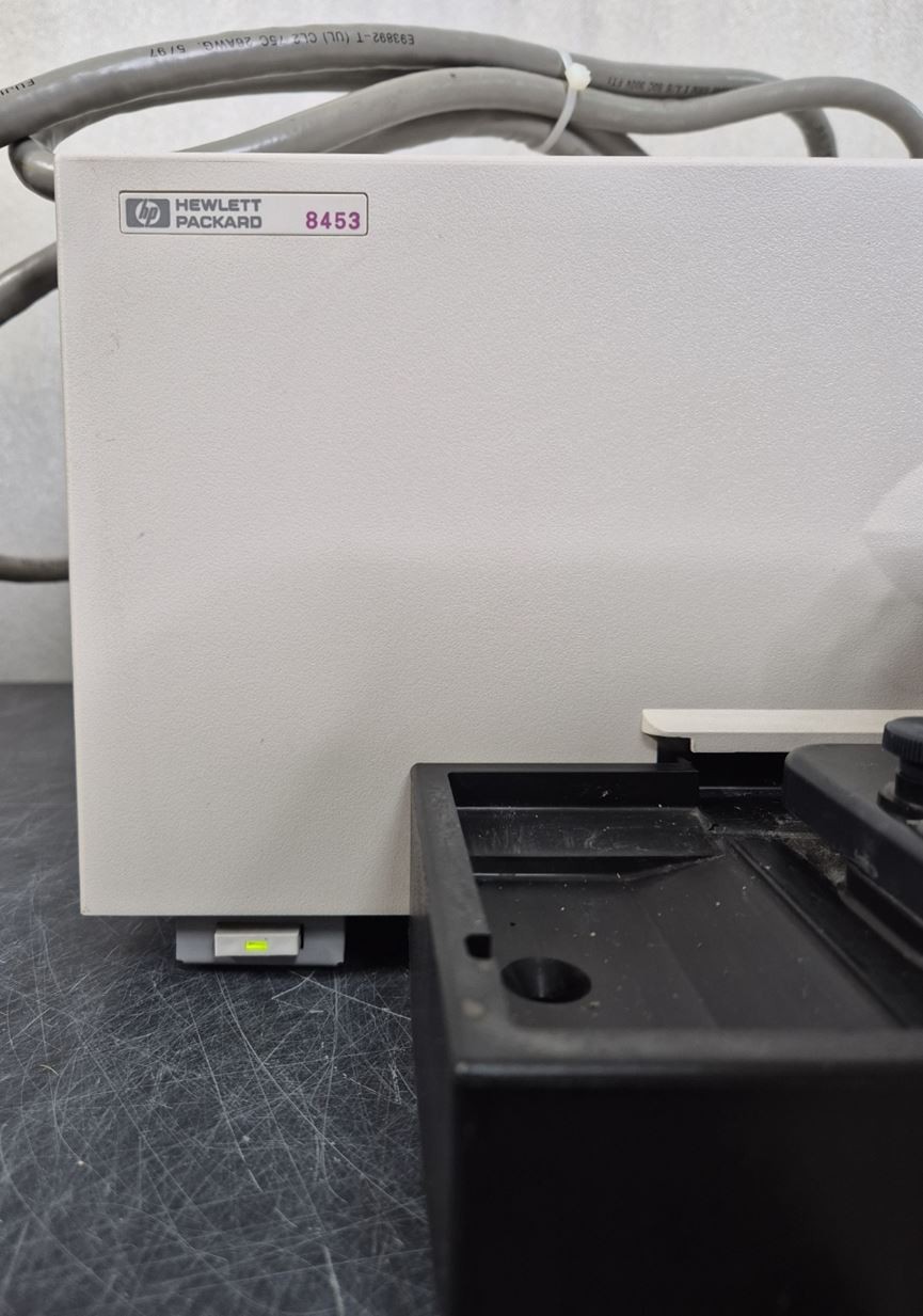 HP 8453 Spectrophotometer