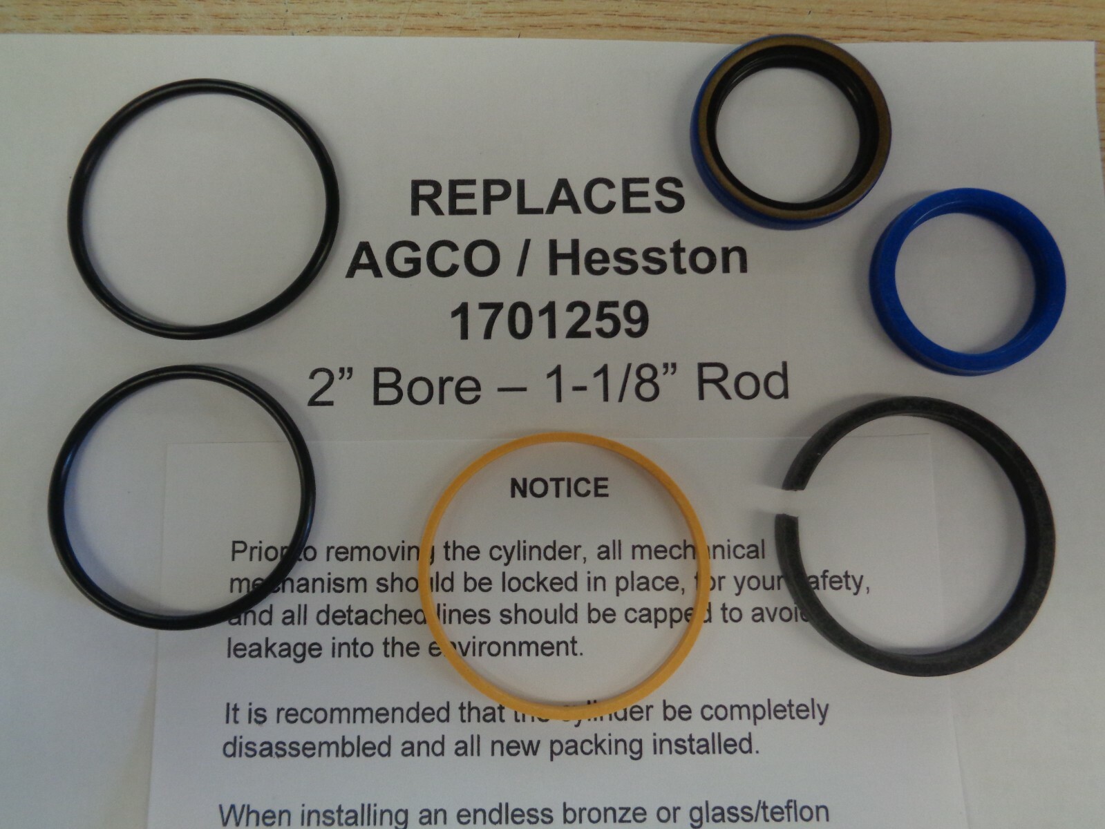 Replaces 1701259 Hesston / Agco Seal Kit