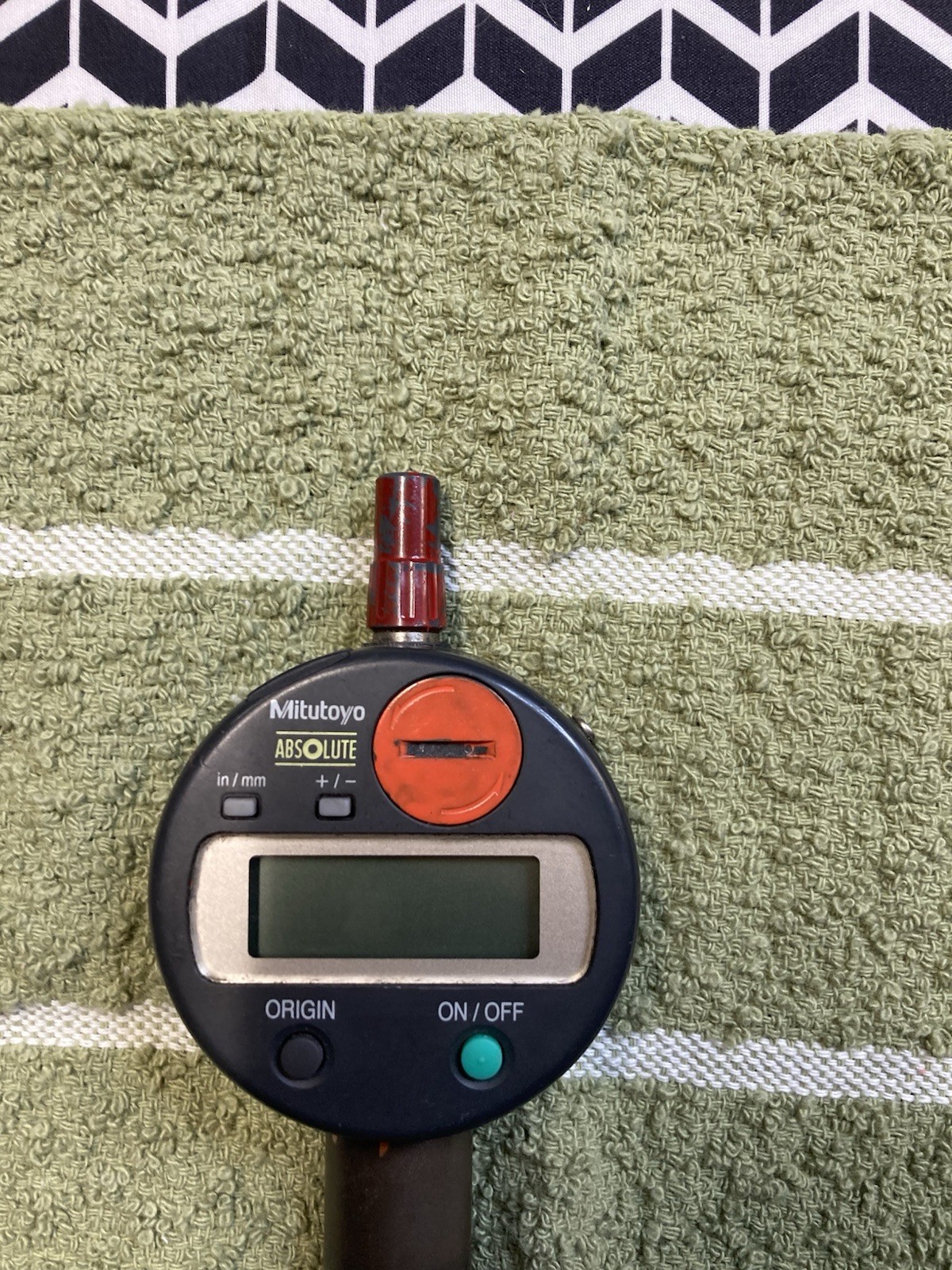 MITUTOYO 543-683B, Model ID-S1012EB Digital indicator Absolute