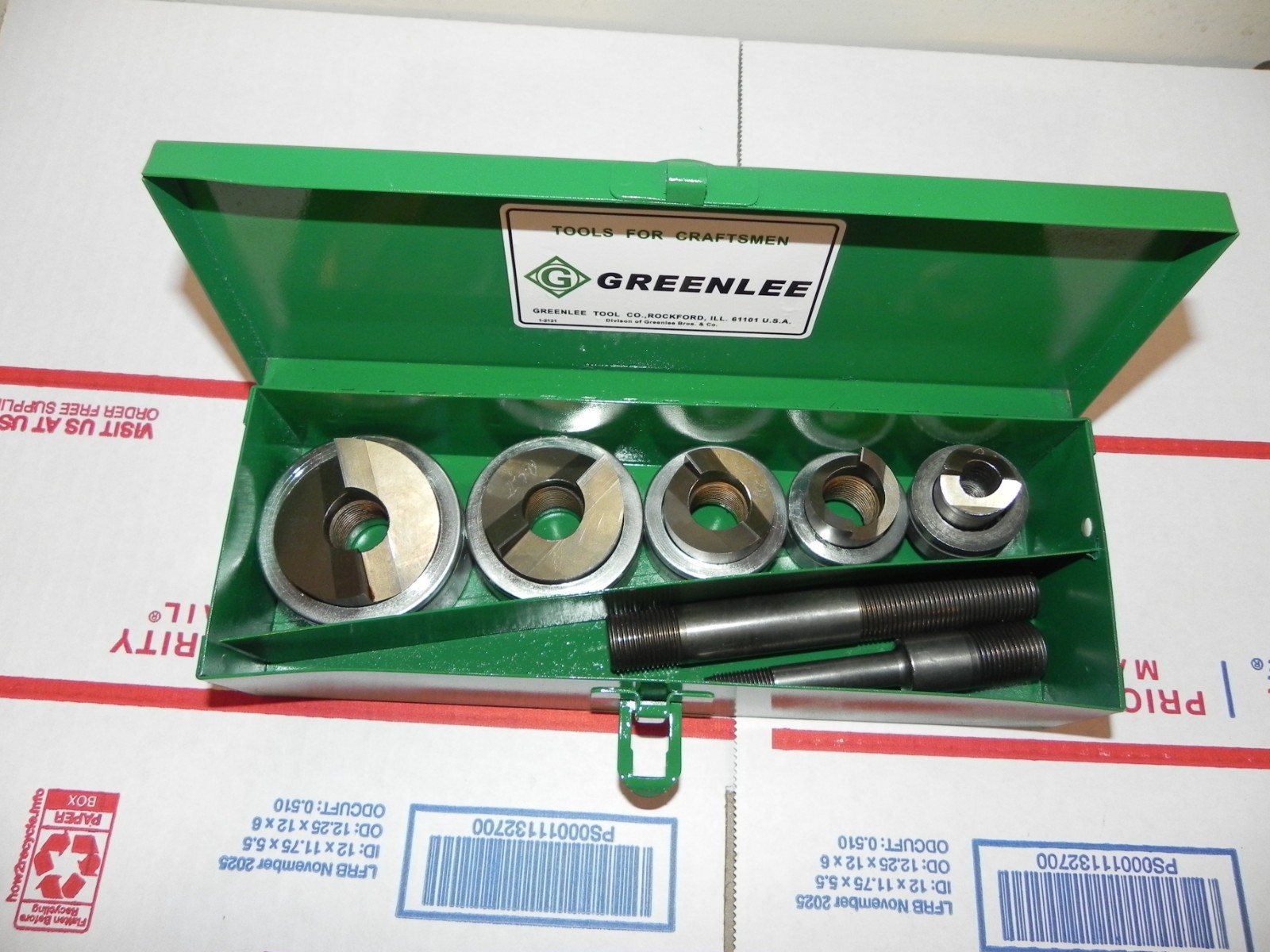 Greenlee 744 Slug Splitter Heavy Duty Knock Out Set.