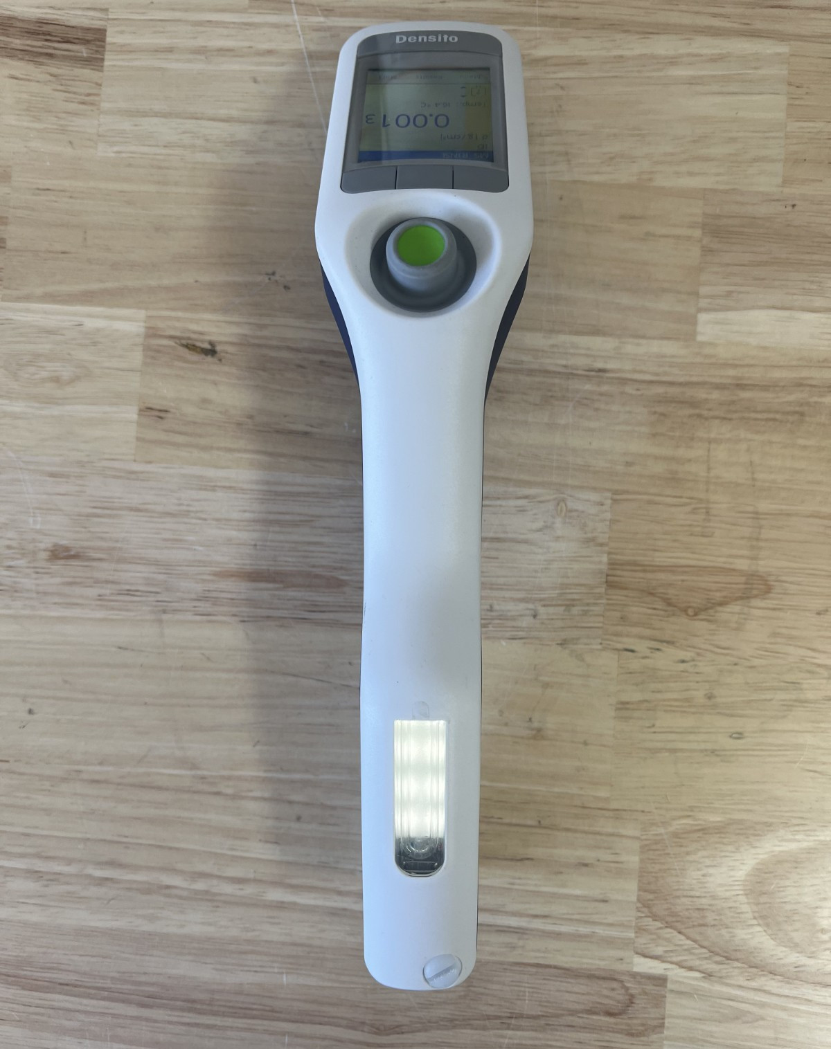 Mettler Toledo Density2Go Densito Handheld Density Meter with charger