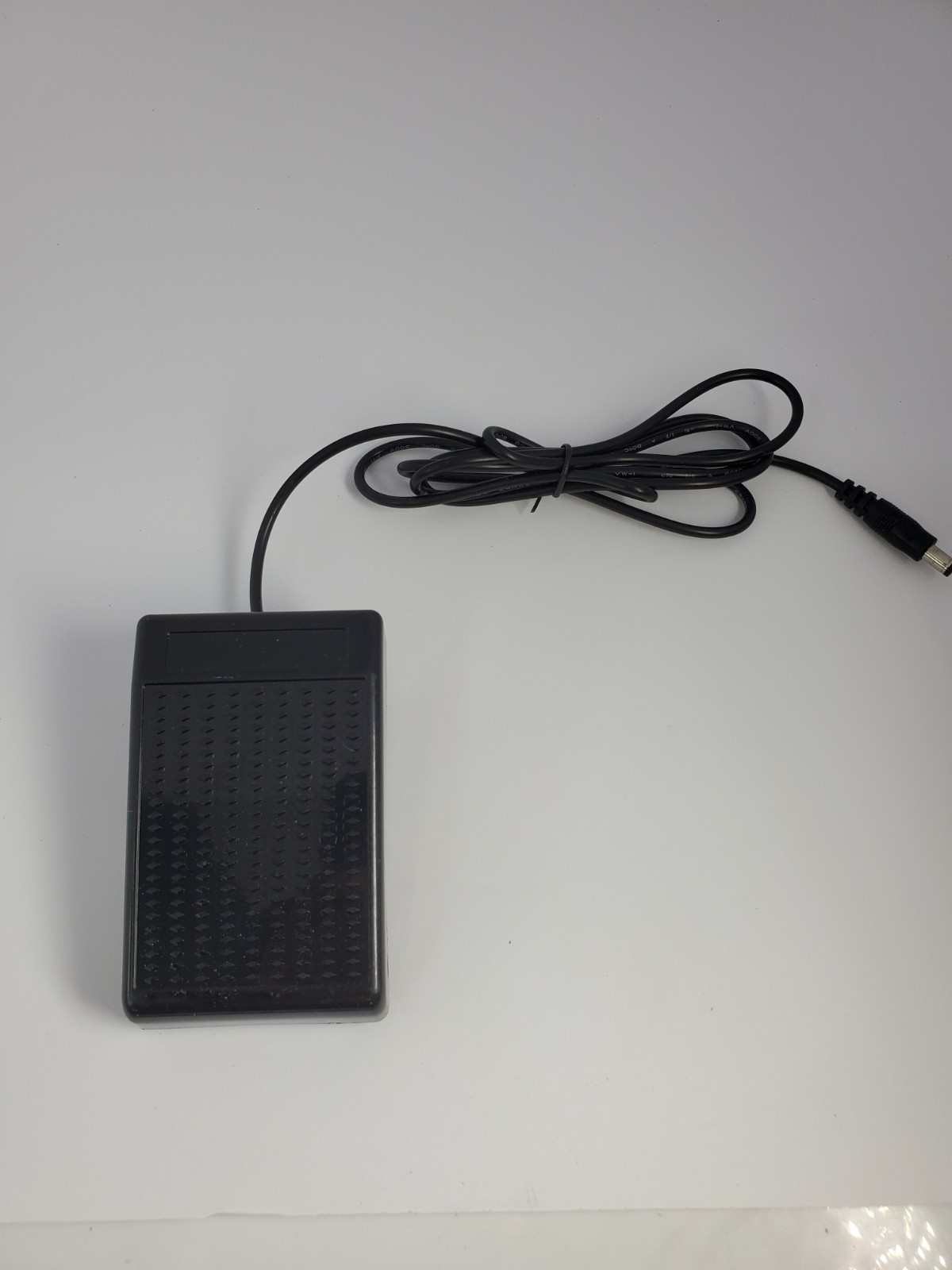 Replacement Foot Switch Pedal Controller Type: KH-0913 DC 30V/2.5A