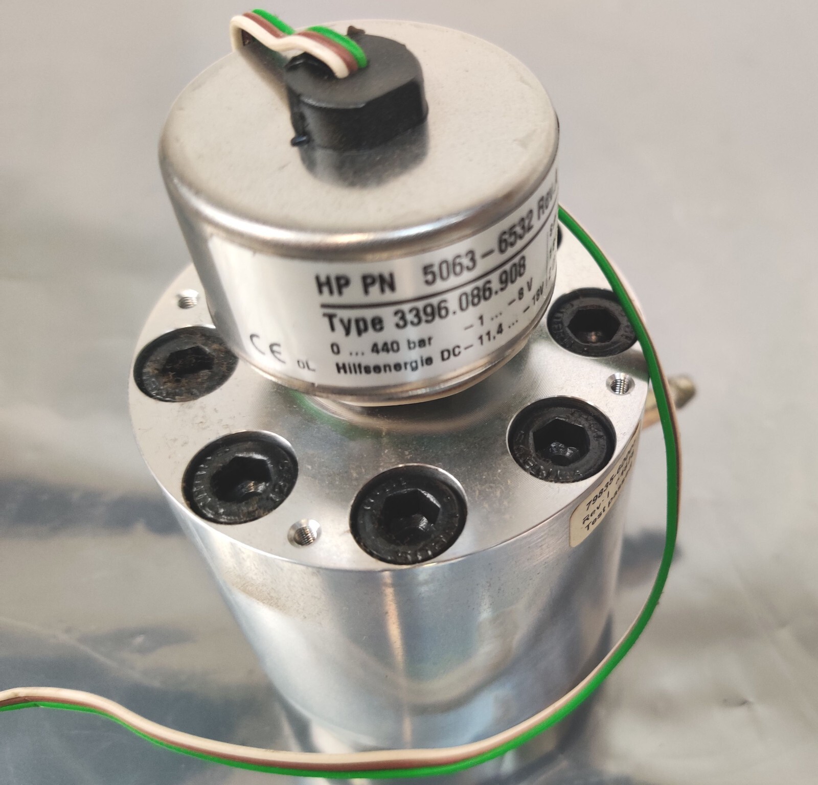 Agilent 79835-60005 High-Pressure Damper w 5063-6532 Valve HPLC 1100 Working