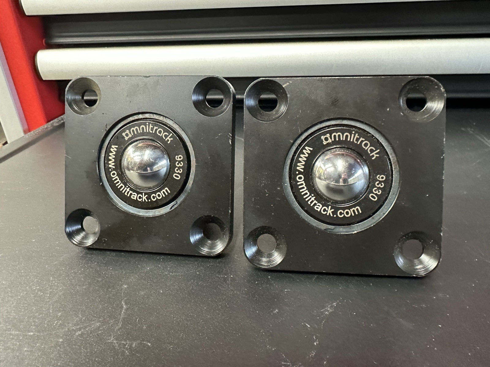 Two Omnitrack 9330 High Capacity Ball Transfer Units 1″ Ball 850 Lbs.