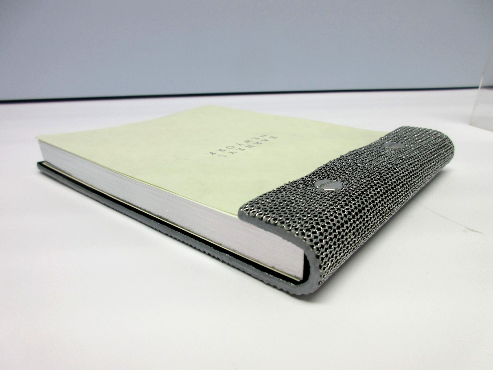Desk Notepad 5×7 Leather Cover Refillable 250 Pages Barneys New York Silver Link