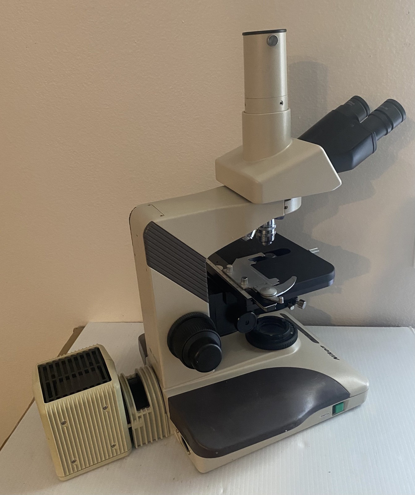 NIKON Optiphot – 2 Trinocular Microscope w/ 4 Objectives