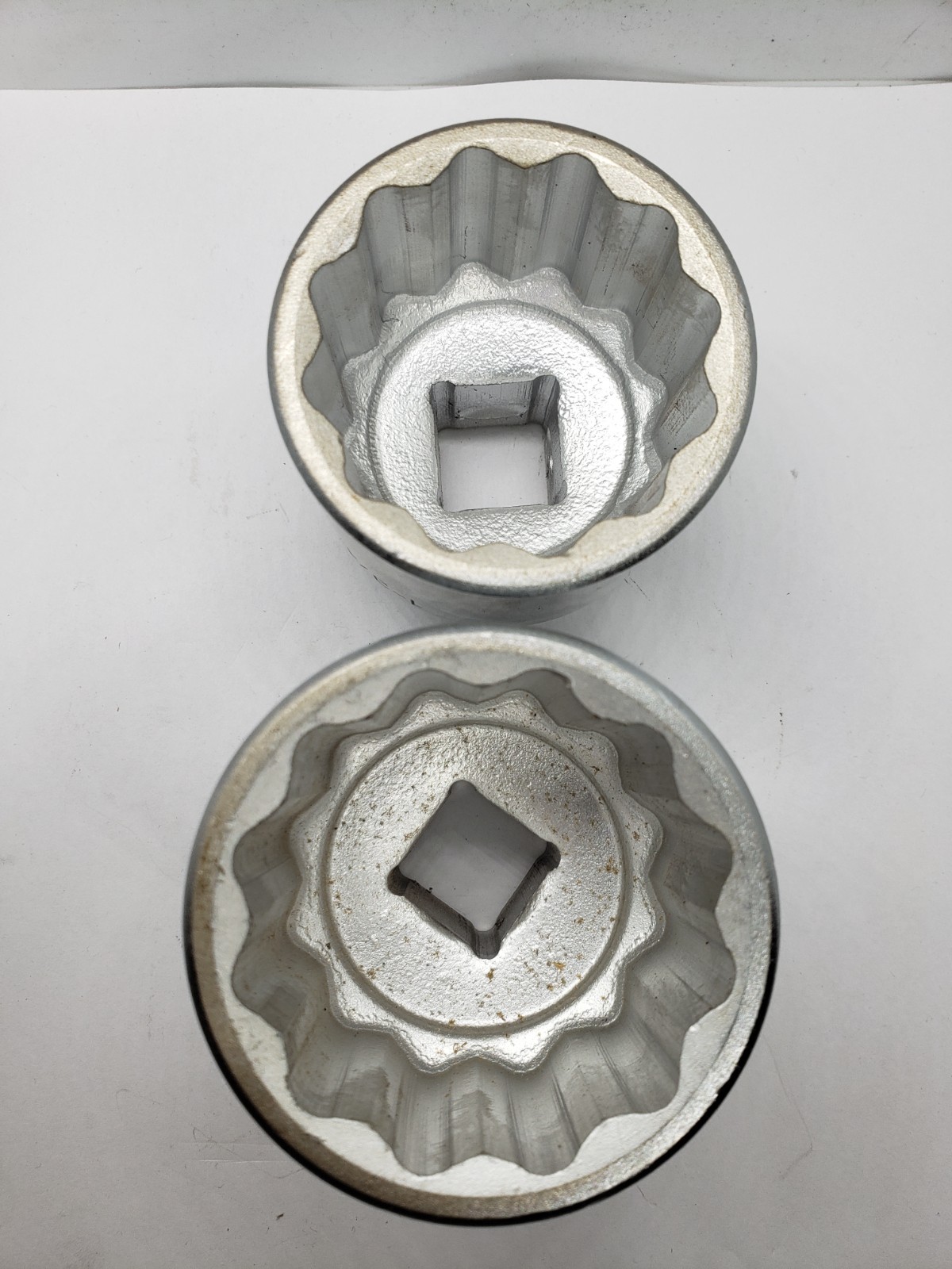 GREAT NECK 12 POINT SOCKET 3/4″ DRIVE 1-3/4″ S0134, 1-15/16″ S0156 SET OF 2