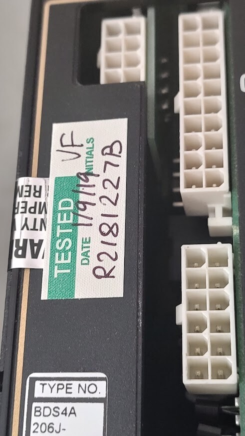 KOLLMORGEN BDS4A-206J-0014405A8 SERVO DRIVE