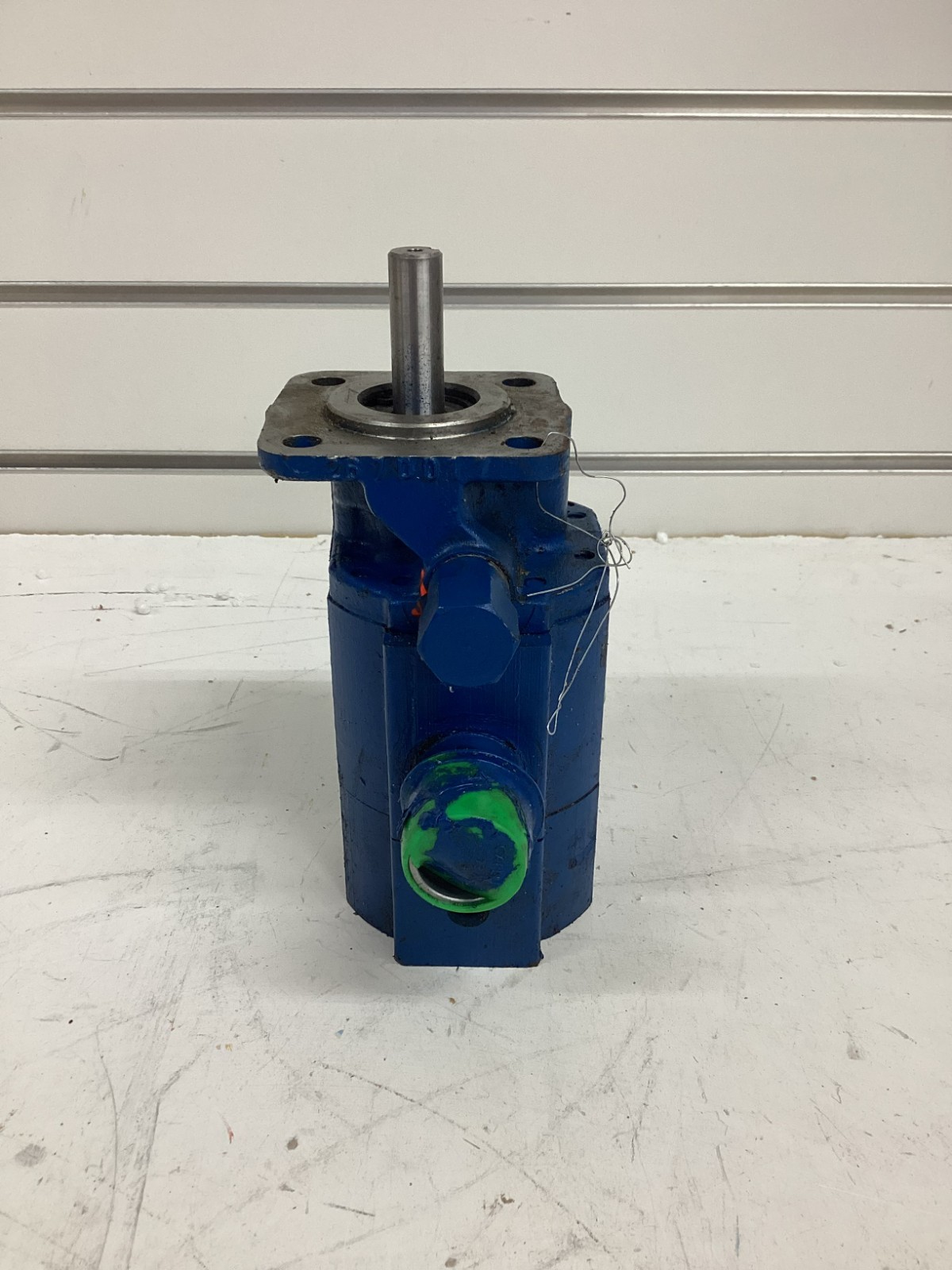 Concentric Hydraulic Pump, 16 GPM, 2-Stage, Model# 1001507