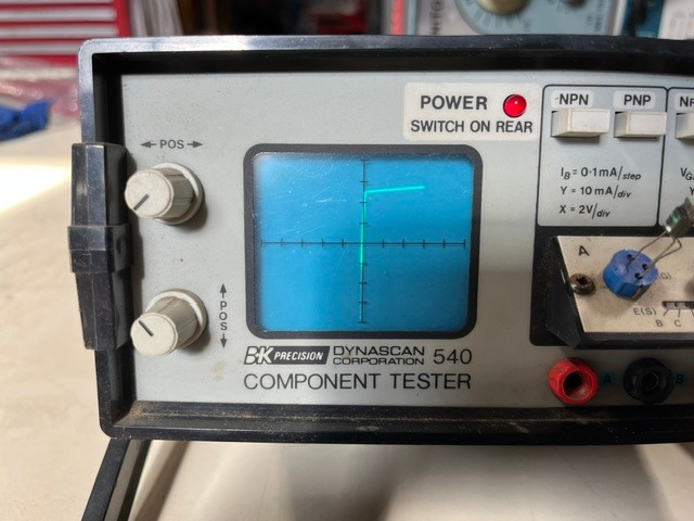 B&K Precision Model 540 Circuit Analyzer Component Tester – Tested/Working