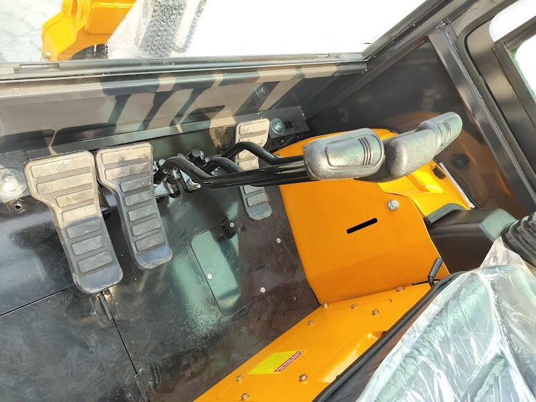 2 Ton New Mini Excavator, EPA certified USA KUBOTA Diesel Engine, FREE SHIPPING